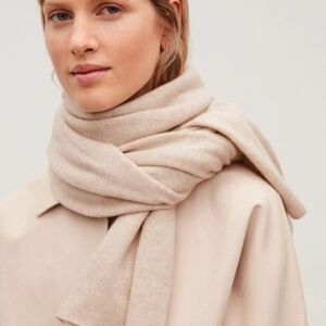 COS 100% Cashmere Pale Pinky Peach Big Scarf